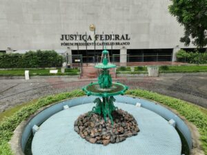 Experienced Lawyer Offering Guidance for Complex Cases and Legal Challenges